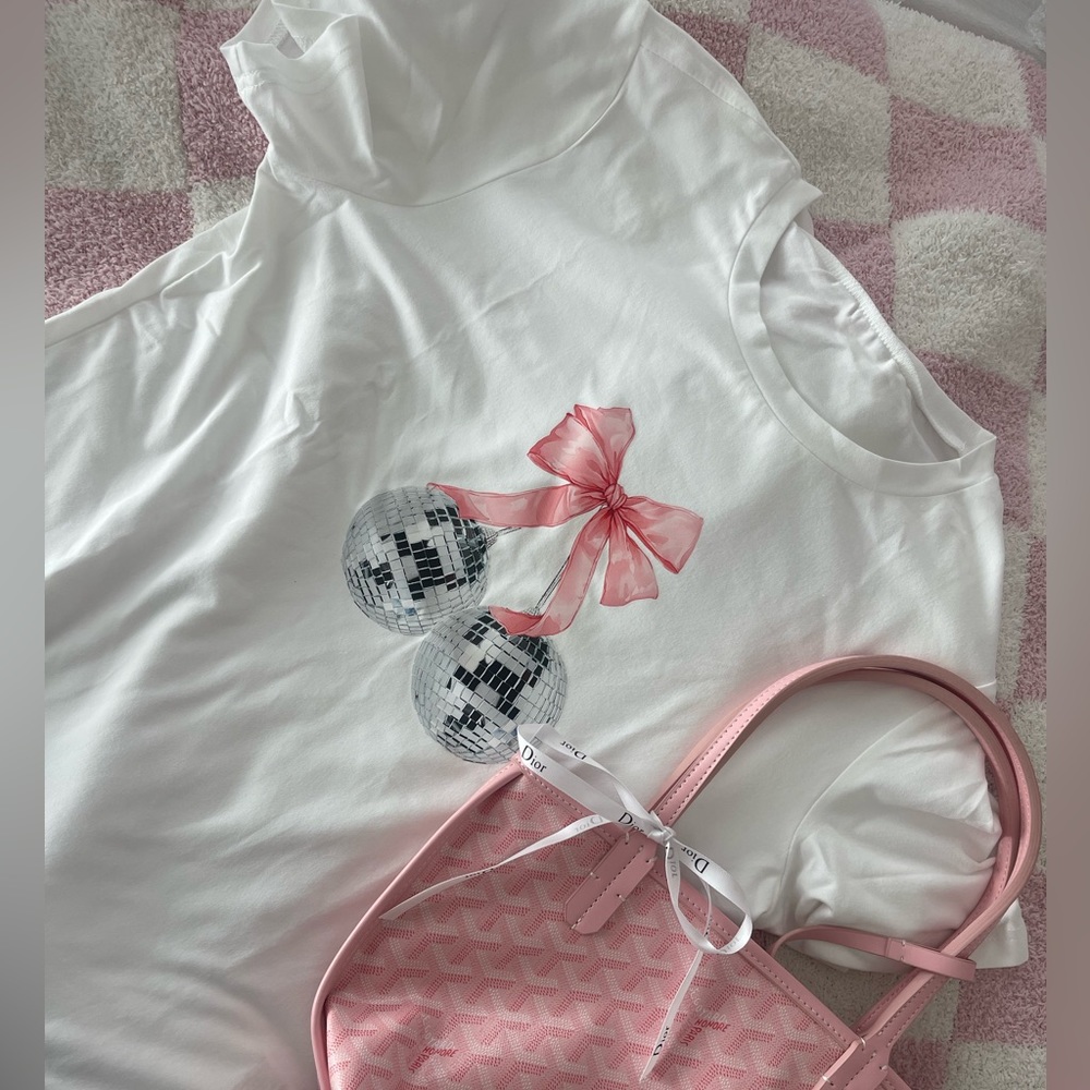 Brand new disco bow cherry trendy coquette tee